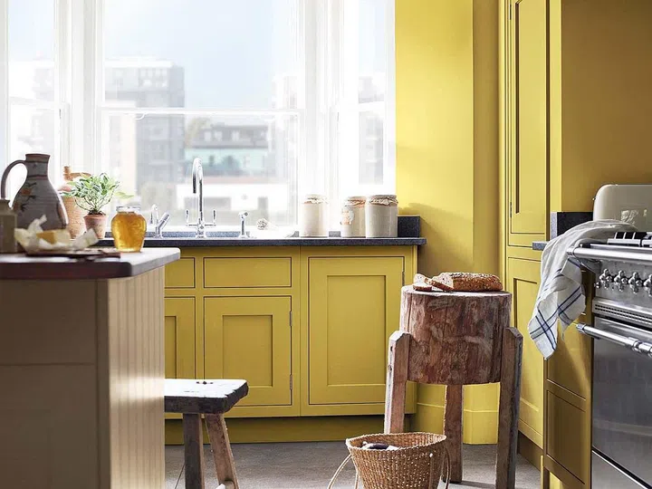 Colour of the month june 2022: Sunshine yellow