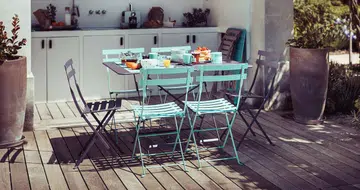 collection_bistro_chair_table