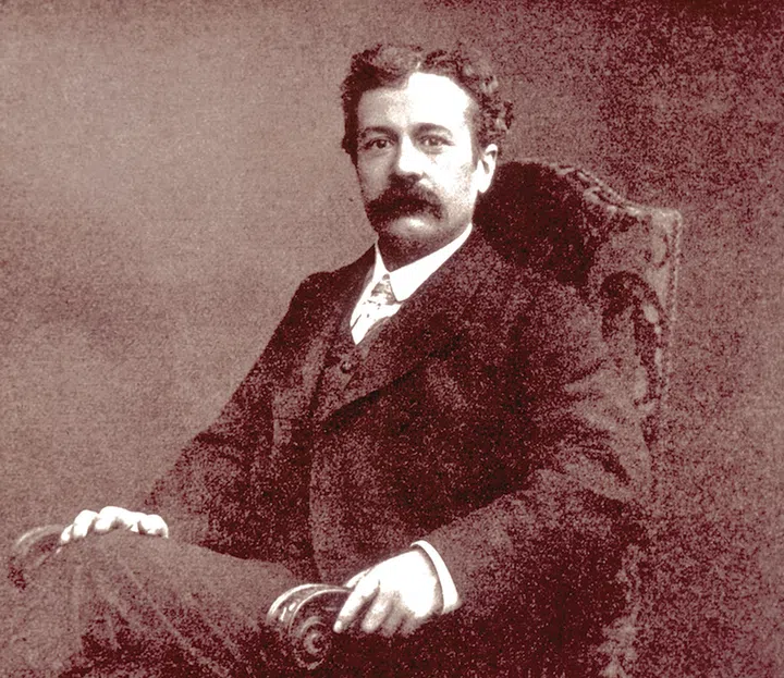 history and profile of lalique the crystalware brand rene-jules lalique
