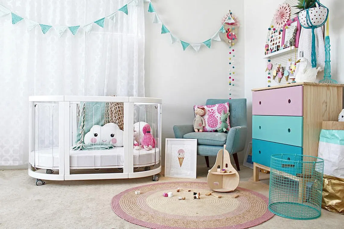 A stylish and versatile baby cot that grows with your child - Home ...