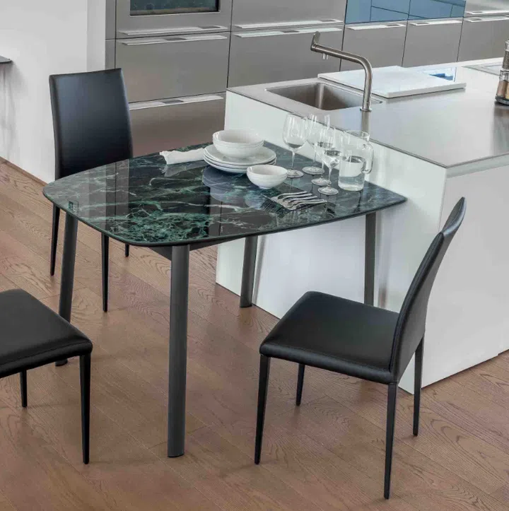 Spaceman Morph Extending Dining Table