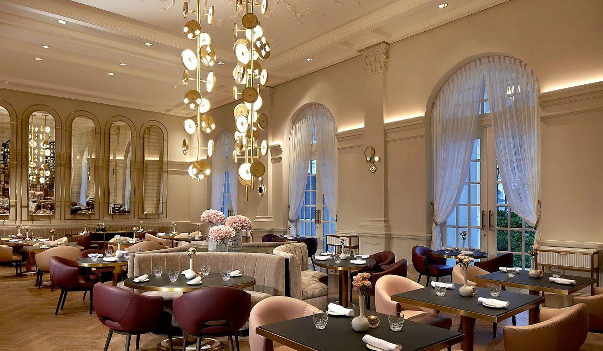 105445-la-dame-de-pic-raffles-singapore-interior-image-5-1200x700