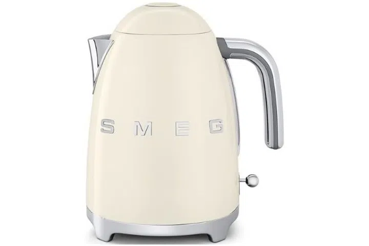 Smeg Kettle, Cream