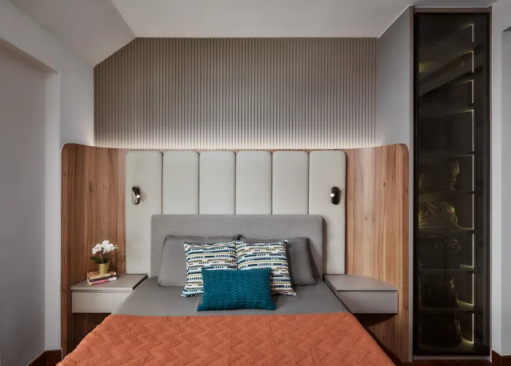 The centrepiece Tempur bed supports restful sleep and graceful aging, making everyday comfort a priority.