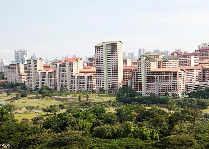 Completed during late architect Liu Thai-Ker’s stint with HDB, the public housing in Bishan was designed with amenities and facilities that didn’t just support the daily needs of residents, but also incorporated parks for conducive living and recreation.  