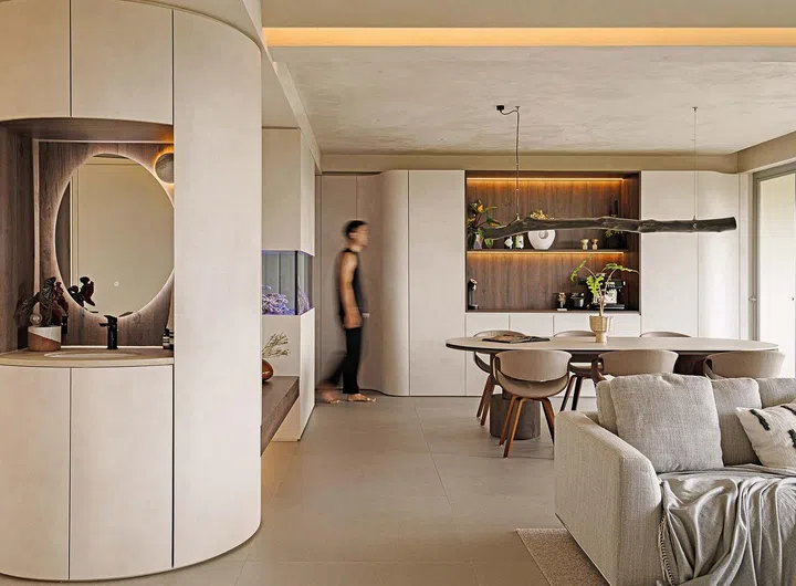 Lighting from
Sol Luminaire
complements
the interior
design and
enhances the
ambience.