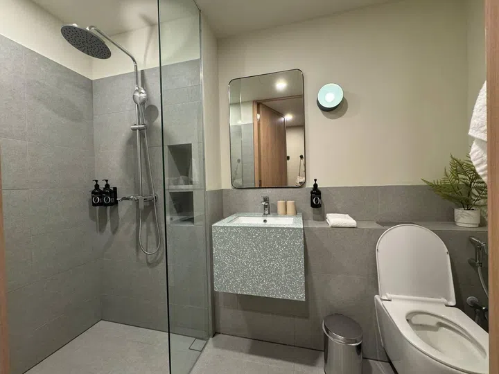 Alma House New Bahru’s rooms were fitted with toiletries from Omno.