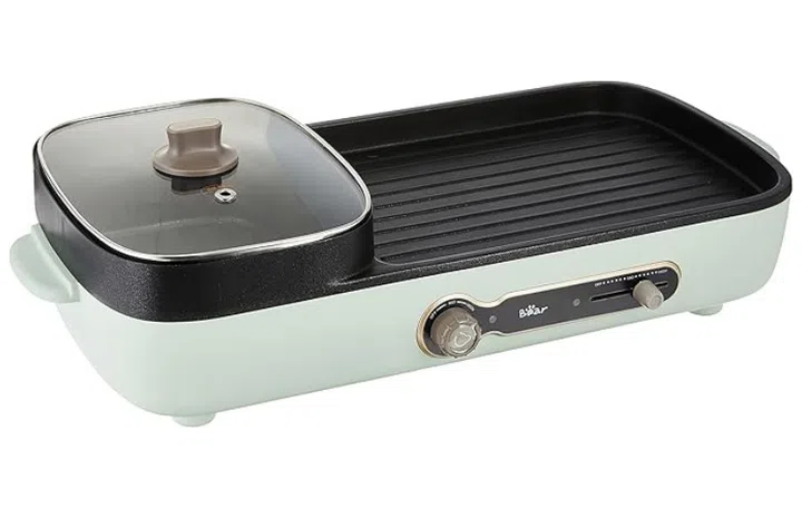 Bear Steamboat with BBQ Grill