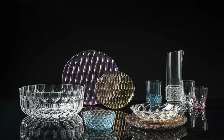 Kartell, tableware, acrylic tableware, plates, bowls