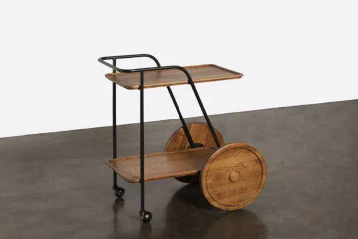 Journey East Distrikt Trolley