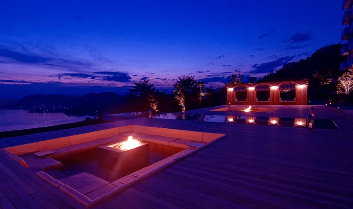 Bellavista Spa & Marina Onomichi exterior deck scenic view at sun down