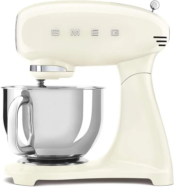 Best stand mixer singapore | Smeg 50’s Retro Style Stand Mixer, $528