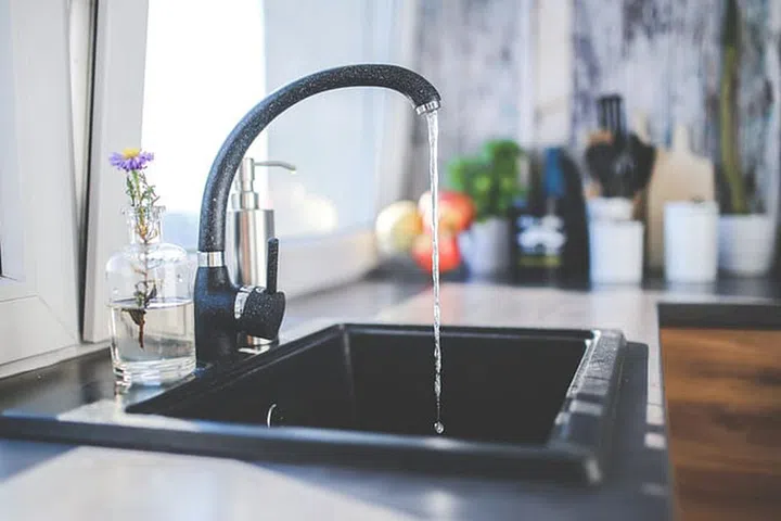 Is Singapore’s tap water really drinkable & clean?