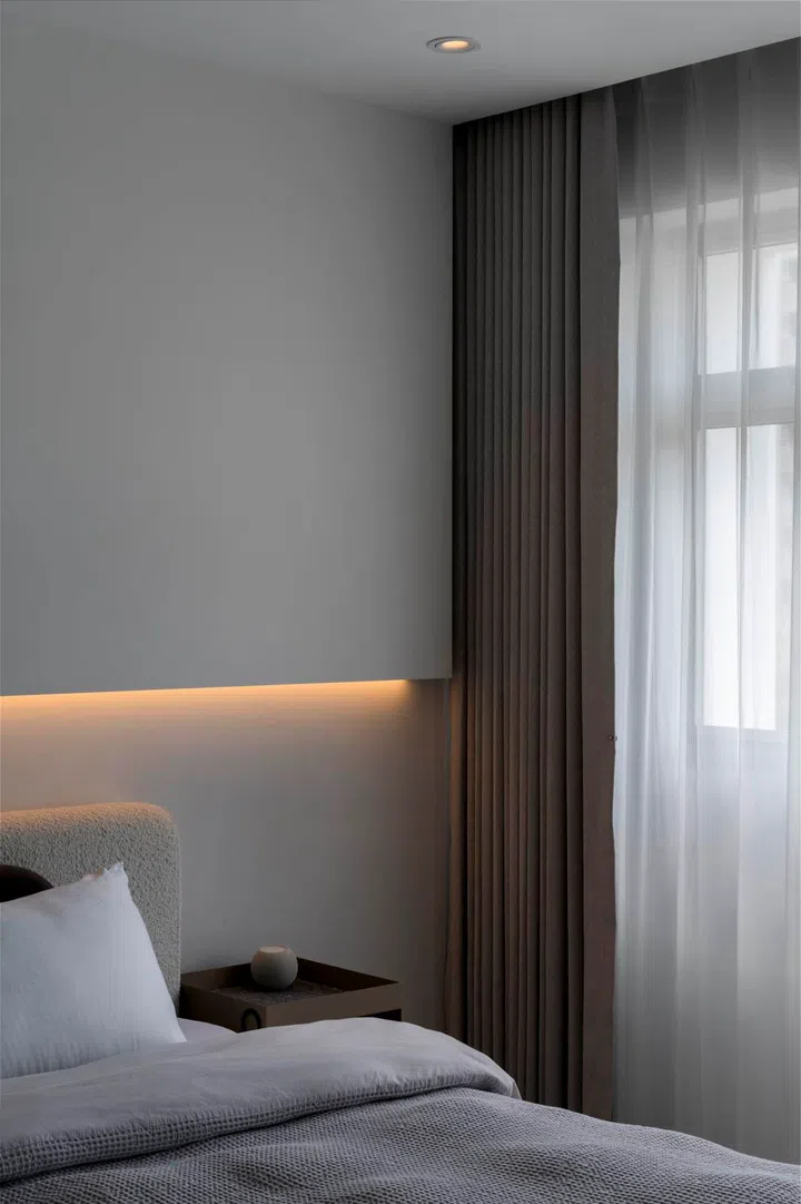 Master bedroom in a 4-room BTO flat in Yishun Ave 6 (1,001 sq ft), designed by Natalie Chin from Roughsketch Pte Ltd.