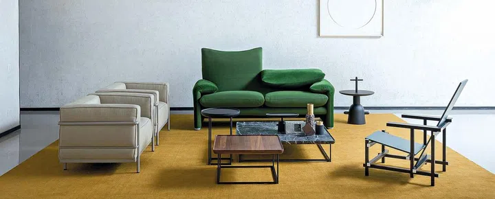 Maralunga sofa by Vico Magistretti