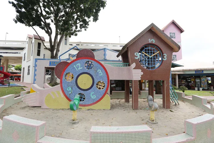 Bishan Street 13 retro clock playground
