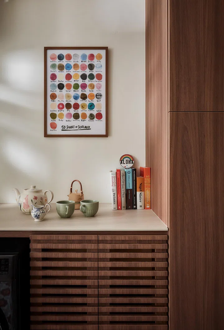 Everyday objects are treated with the same care as materials, chosen for form, function, and how they sit together.