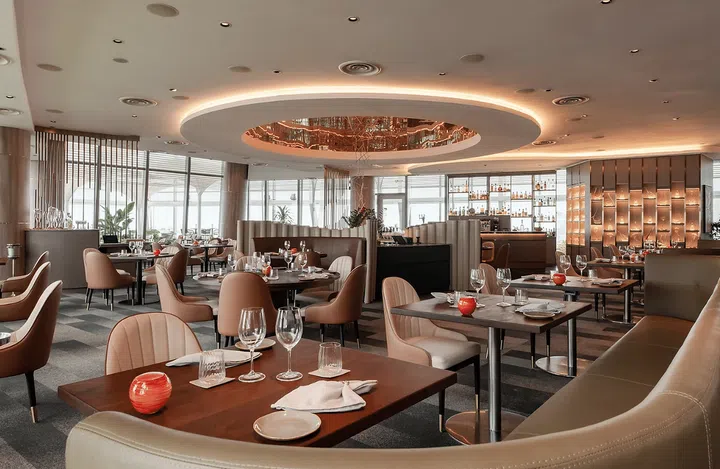 Valentine’s Day Dinner: 16 Romantic restaurants in Singapore (2023) - Altro Zafferano