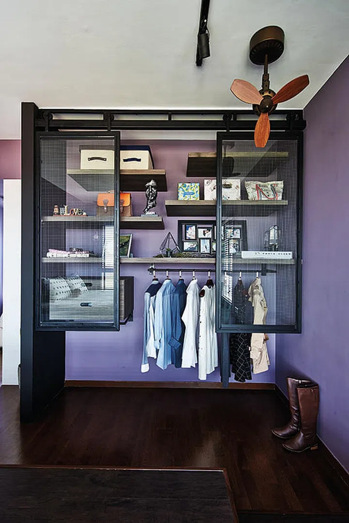 The designers installed black-framed swivel glass panels to keep the dust out while maintaining the "open" and industrial look. Design: Design Channel