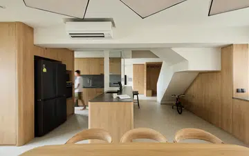 The open plan set up of the first floor of a 2-storey 3-bedroom HDB Executive Maisonette (1,600 sq ft), interiors designed by Sze Ming from Studio Kabi.