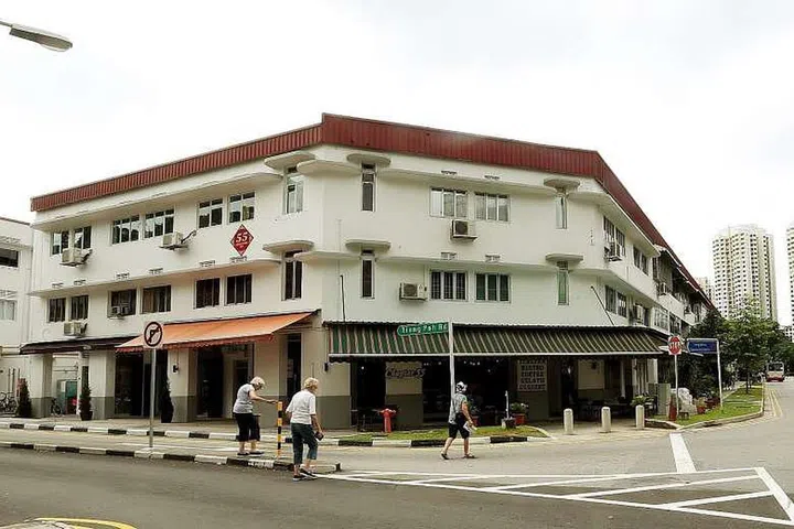 Tiong Bahru History: Walk-up apartment