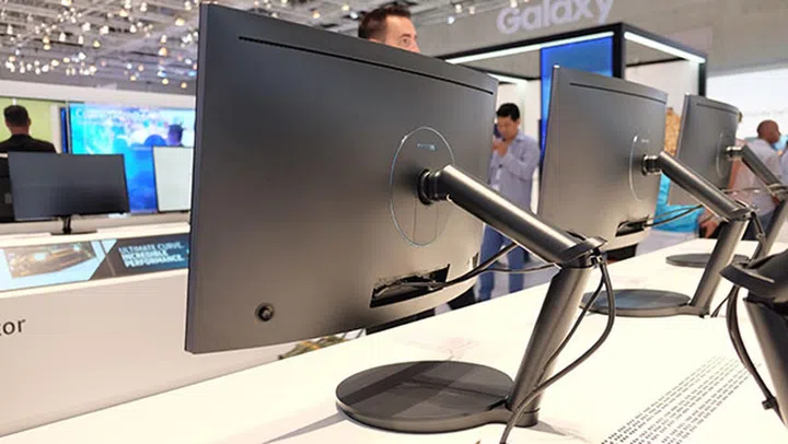 Samsung gaming monitor