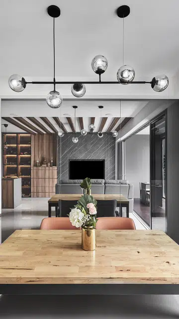 One of the requirements was to create a stylish prayer alter in this 3 plus 1 bedroom apartment in Waterfront Key condominium along Bedok Reservoir Road.