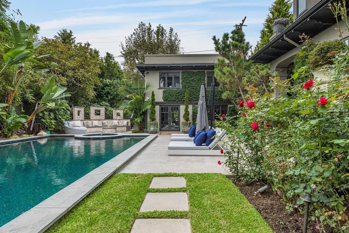 Gwyneth Paltrow's Childhood Home Is Selling for US$17.5 Million (Photo courtesy of Compass)