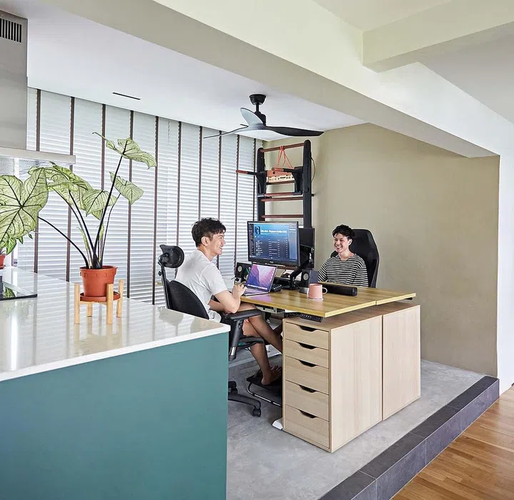 House Tour: Mid-Century Modern 3-Room Walk-Up Apartment nearby Newton Food Centre