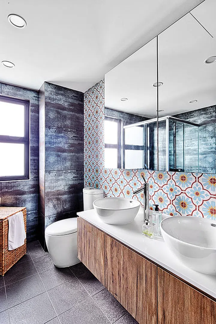 Bathroom Design Ideas: 10 Feature wall tiles, wallpaper, wall paint ...