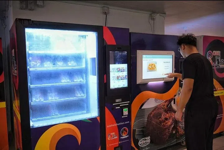 Vending machines with hot food were installed by HDB in December.