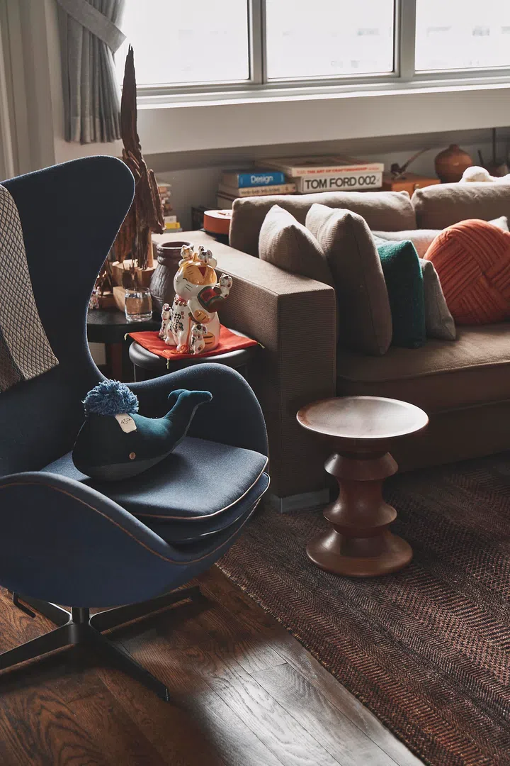 Egg Chair by Arne Jacobsen
. Year: 1958
. Country: Denmark.