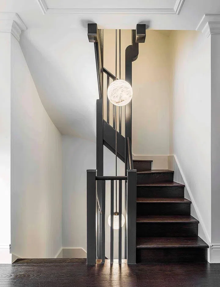 House Tour: Vibrant, contemporary apartment in the heart of Notting Hill, London (Photos Elnaz Namaki)