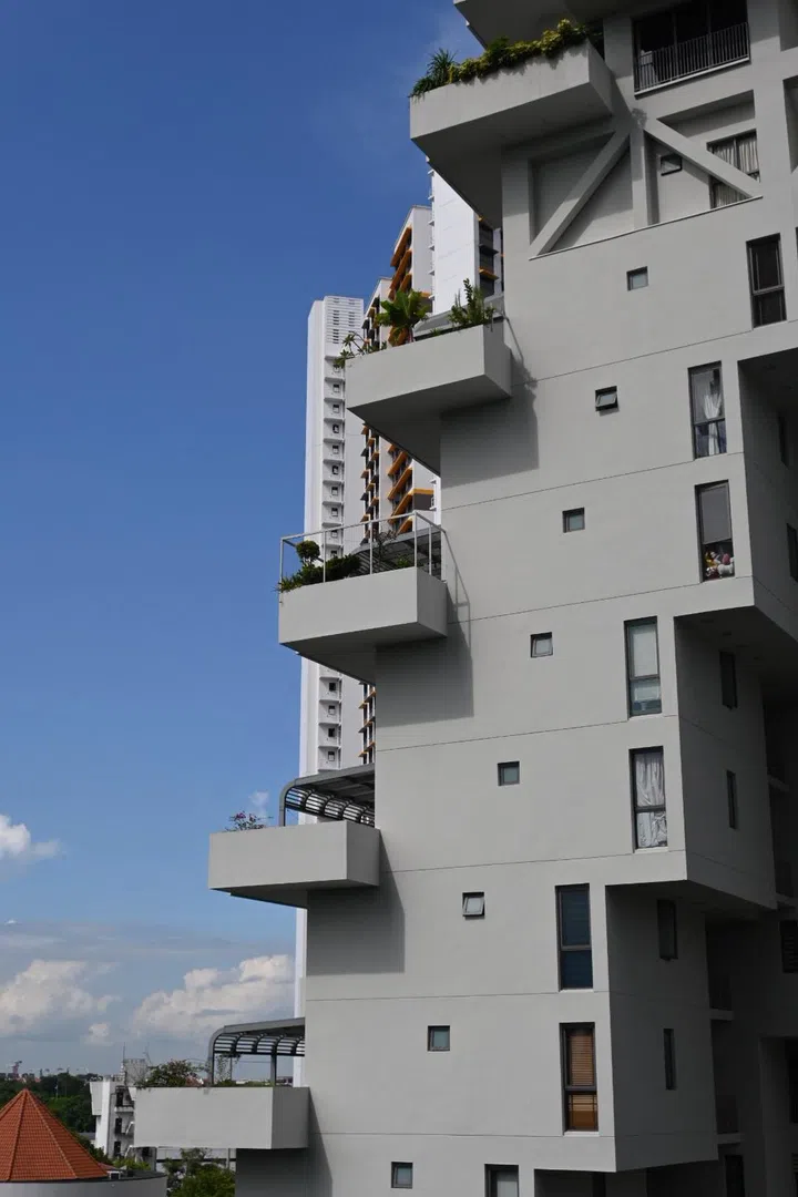 Each terrace was positioned in a specific way to receive maximum open space and sunlight.