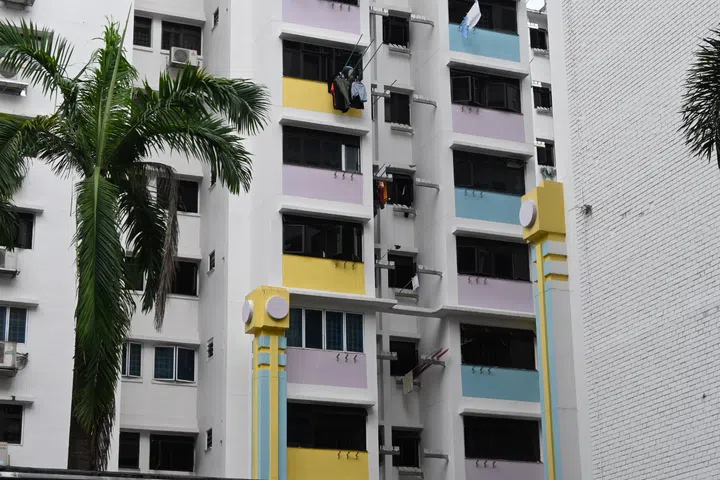 The colour palette here reminds me of candy — definitely a treat for the eyes.