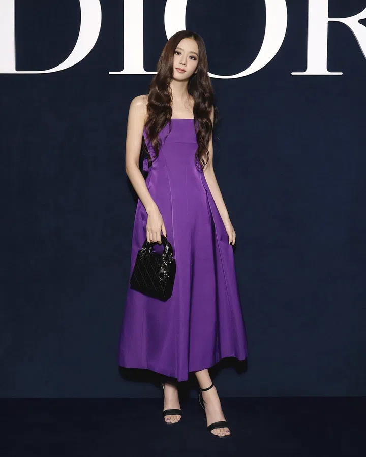 PARIS, FRANCE - FEBRUARY 28: Jisoo attends the Christian Dior Womenswear Fall Winter 2023-2024 show as part of Paris Fashion Week  on February 28, 2023 in Paris, France. (Photo by Pascal Le Segretain/Getty Images for Christian Dior)