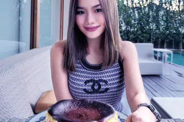 Adeline Teo, BehindClosedDoors, baking, cooking, cakes, desserts, Basque Burnt Cheesecake, stay home, COVID-19, Lifestyle, Social Elite