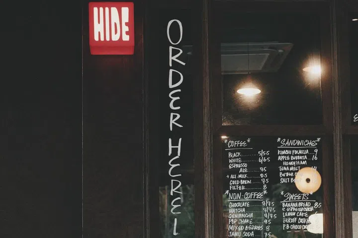 Hideout Coffee Bar ; Singapore Cafe, cafe