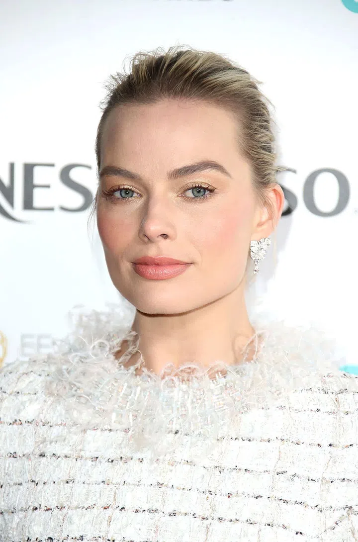 LONDON, ENGLAND - FEBRUARY 17:  Margot Robbie attends the EE British Academy Film Awards (BAFTA) nominees party at Kensington Palace on February 17, 2018 in London, England.  (Photo by Mike Marsland/Mike Marsland/WireImage)