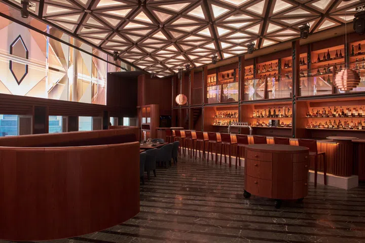 Rooftop restaurants and bars, drinks, food, HighHouse