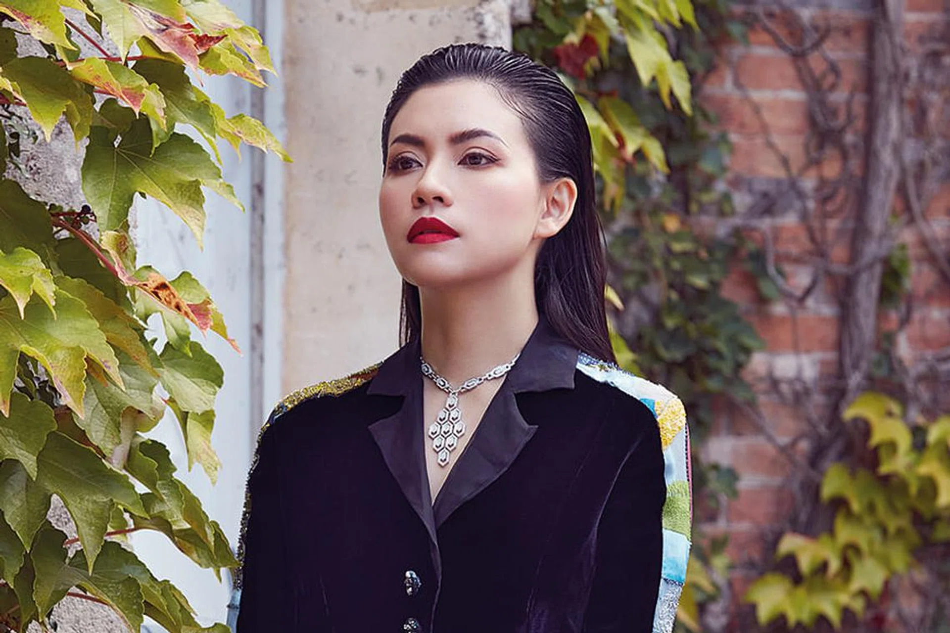 Linda Yim, cover