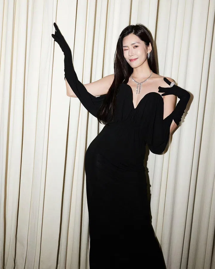 Carrie Wong, Star Awards, 黄思恬, 红毯时尚