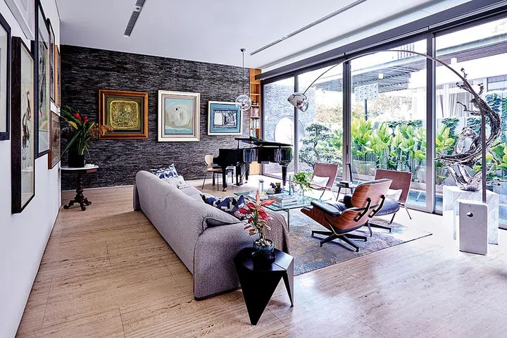 Sue Anne Toh, Home and Decor, Home, luxury home, art, art collector