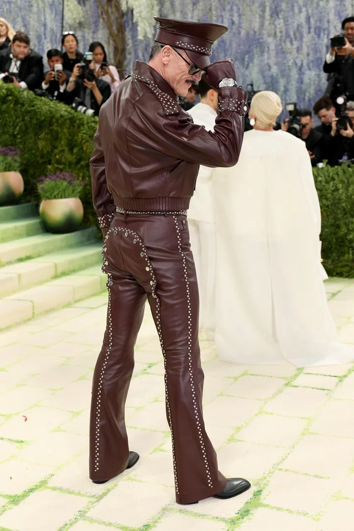 NEW YORK, NEW YORK - MAY 04: Luke Evans attends the 2026 Met Gala celebrating "Costume Art" at the Metropolitan Museum of Art on May 04, 2026 in New York City. (Photo by Mike Coppola/Getty Images)