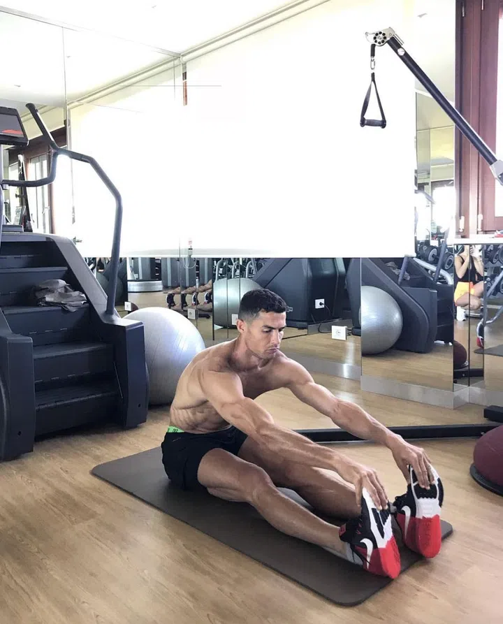 照片：@cristiano