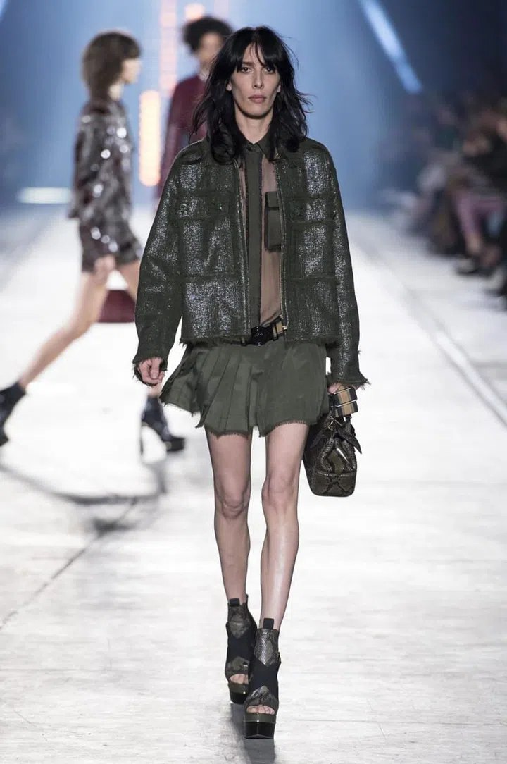 VERSACE