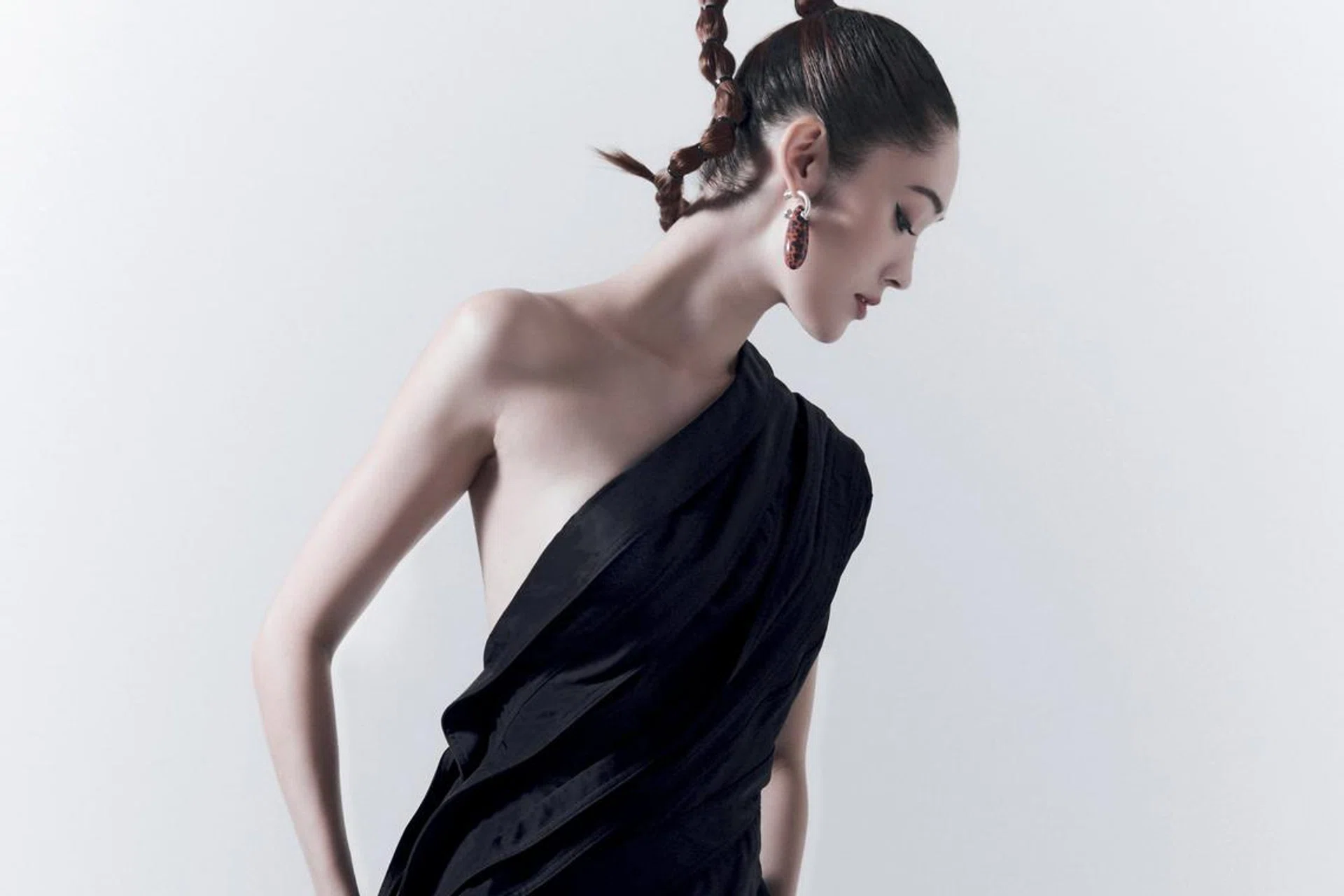 Aimee Cheng Bradshaw,model,Bottega Veneta