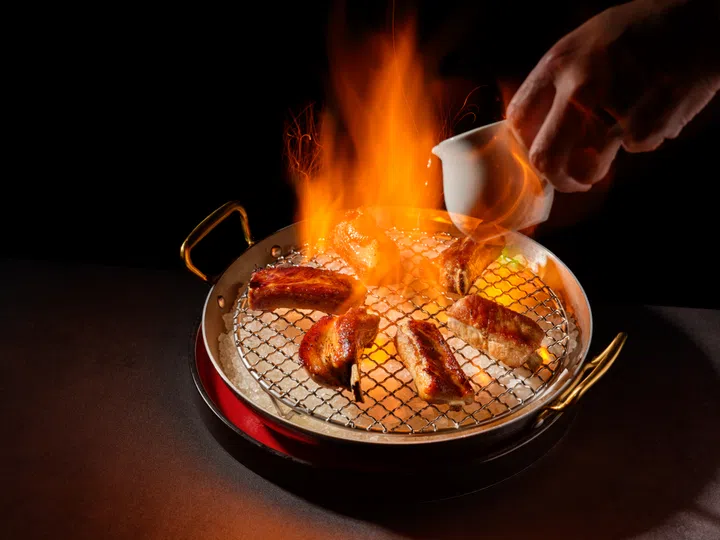 火焰桂花蜜椒烤澳洲一支⻣ (六支)