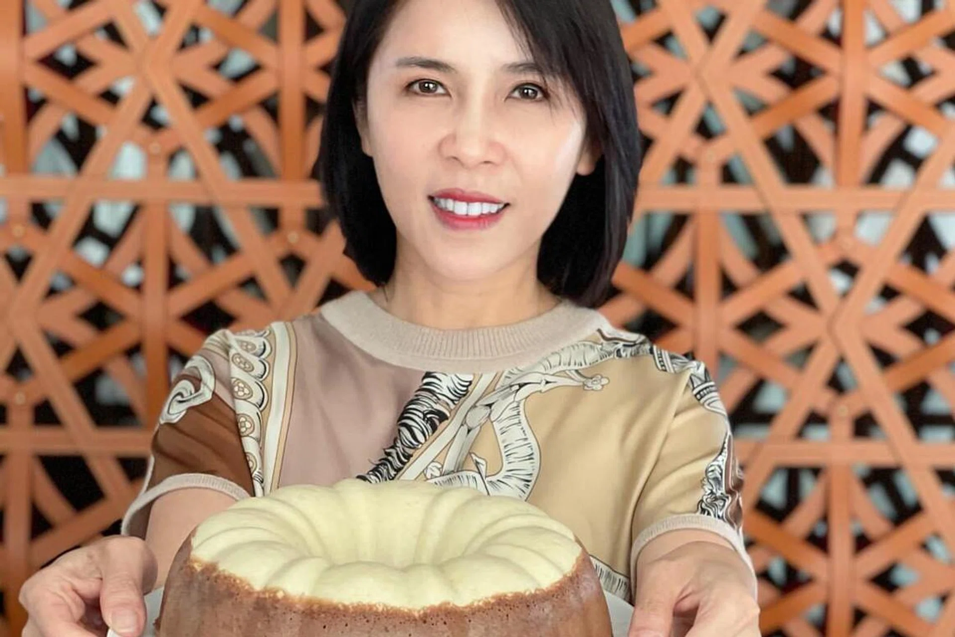 Fanty Soenardy, Chinese New Year, Lunar New Year, Chinese New Year Recipes, recipes, baking, cakes, desserts, Chinese New Year goodies, Steamed Egg White Cake