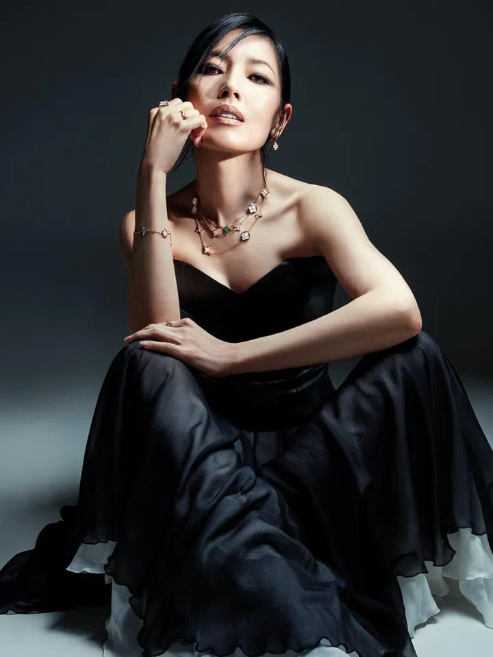 欧菁仙, Sharon Au